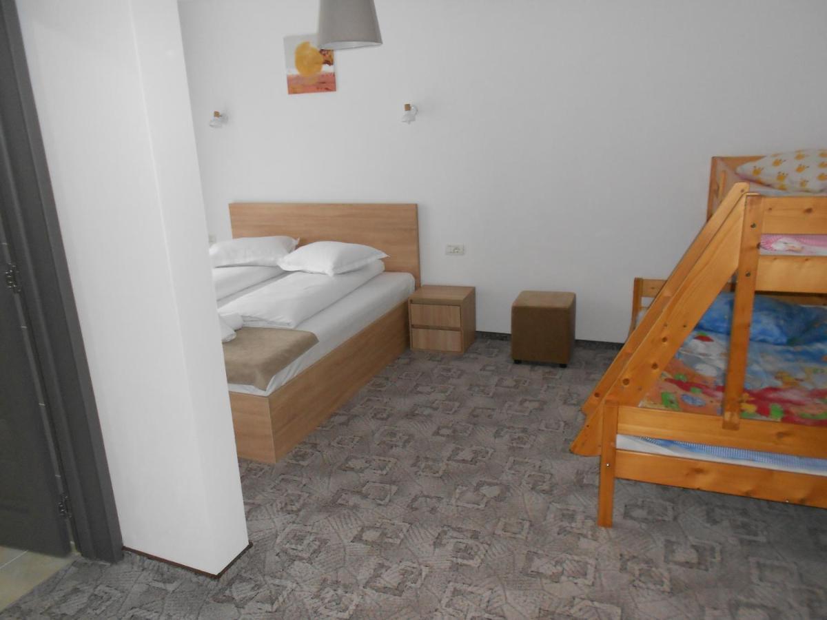 Andrana Hotel Caciulata Buitenkant foto